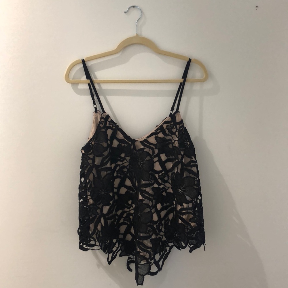 Alice + Olivia top